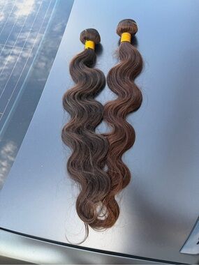 22 inch Natural Wavy Brown Women’s Hair Extensions - 2 Pack